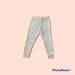 NWT - ZARA - White Joggers - Size S